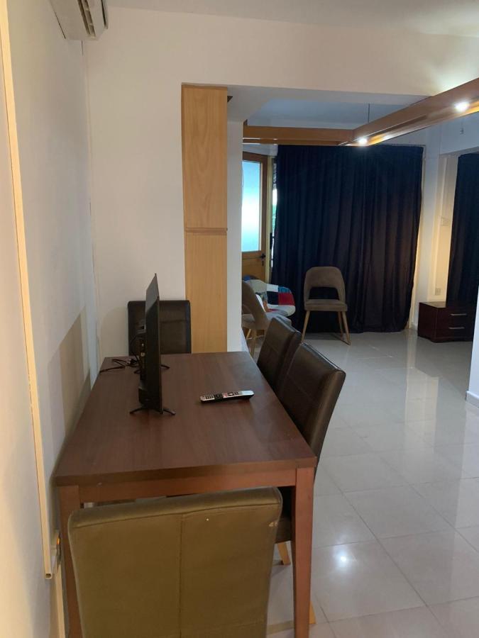 Ground Floor Apartment With Big Balcony Larnaca Bagian luar foto